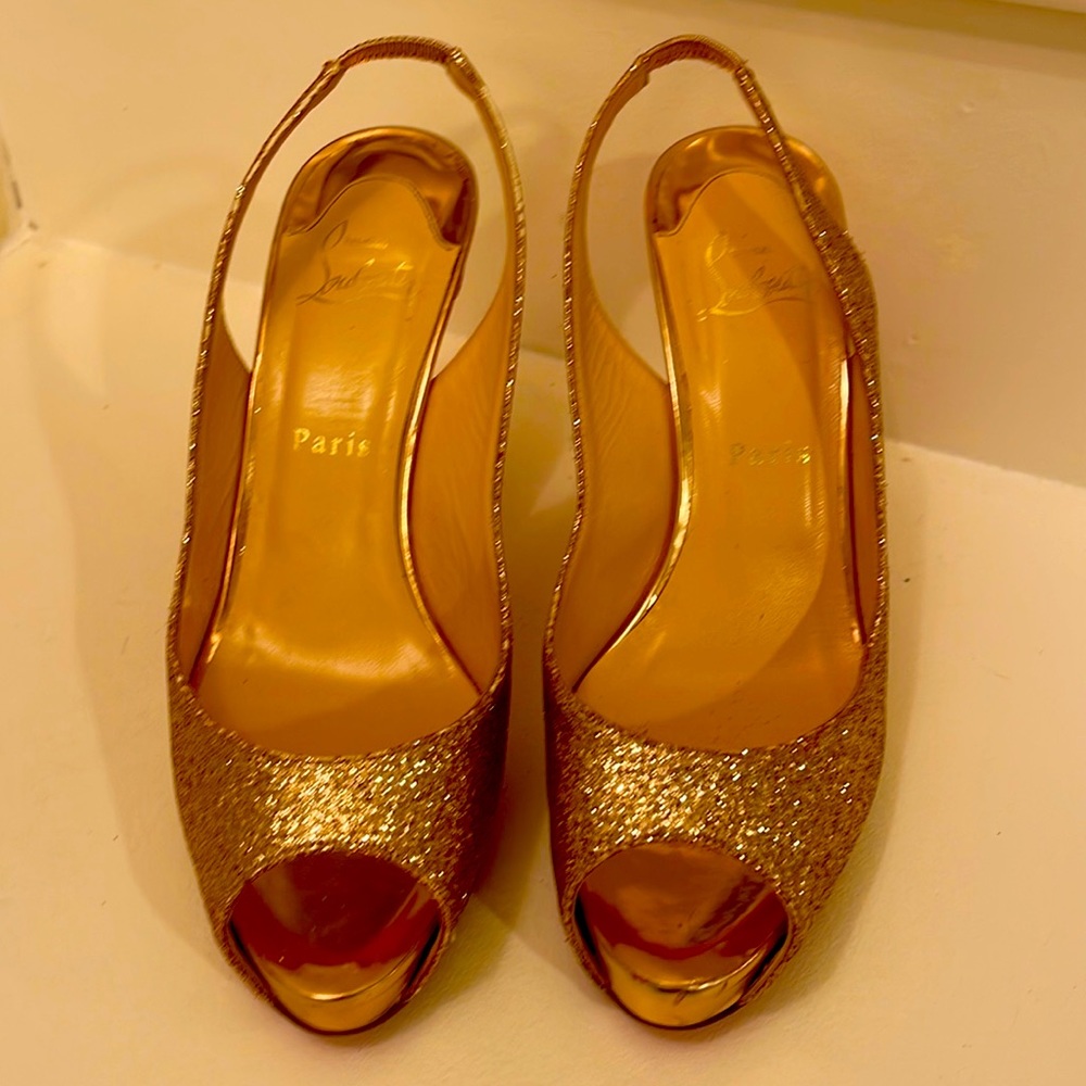 Christian Louboutin ROSE Gold Glitter peep toe sling backs